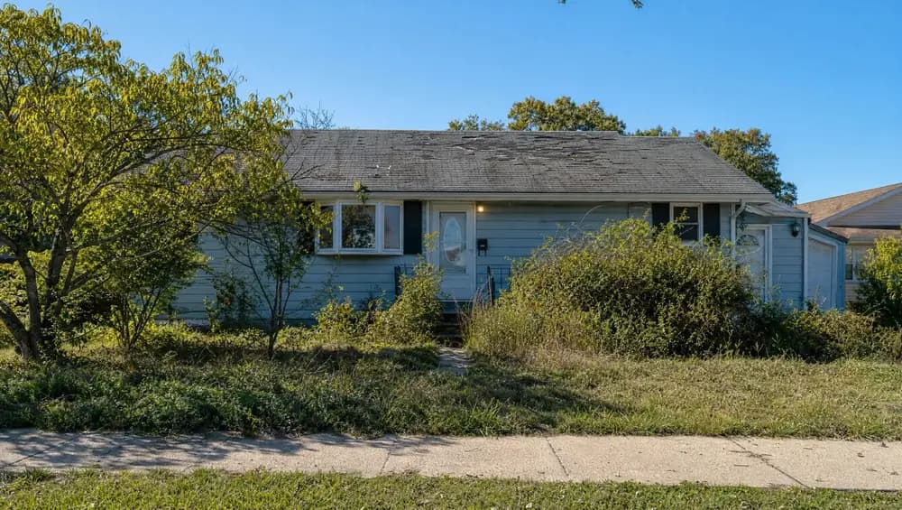 Cash home buyer reviewing a property in Cumberland County NJ. We buy houses as-is, any condition, fast close.